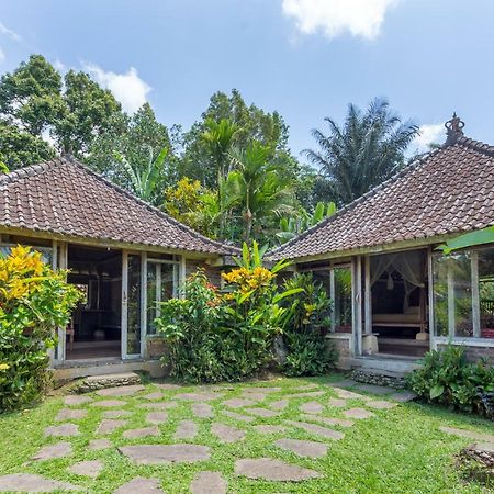 Prana Dewi Mountain Resort 자띠루위 외부 사진