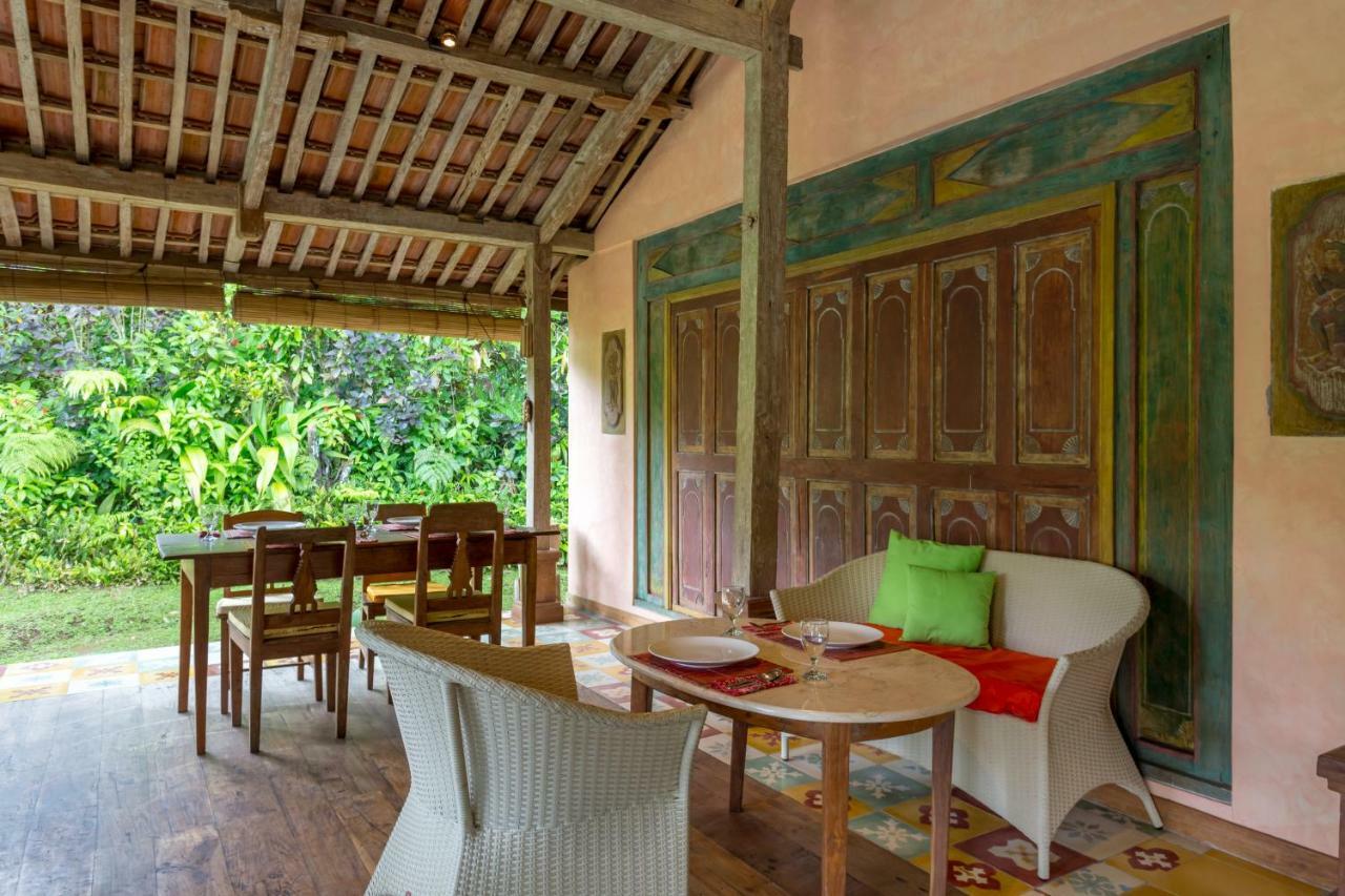 Prana Dewi Mountain Resort 자띠루위 외부 사진