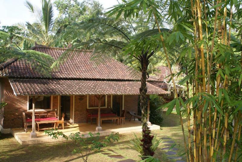Prana Dewi Mountain Resort 자띠루위 외부 사진