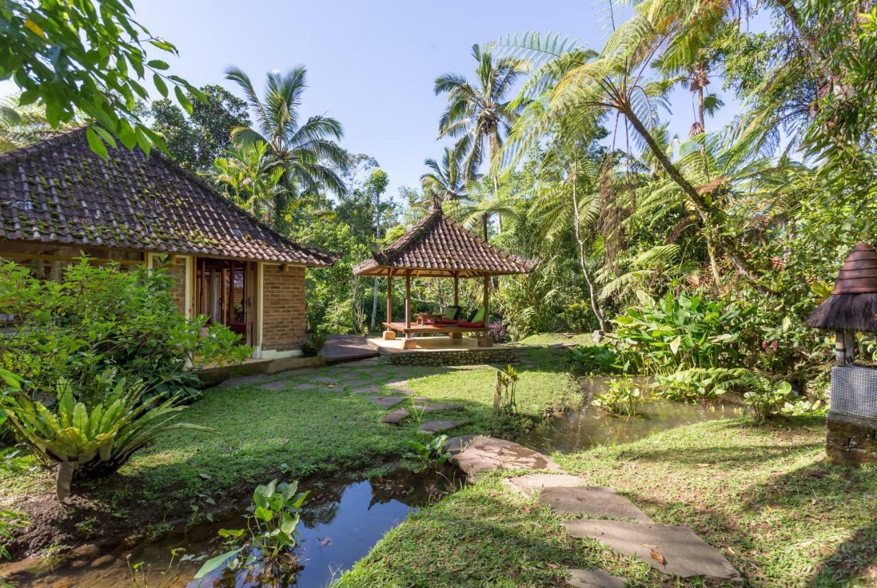 Prana Dewi Mountain Resort 자띠루위 외부 사진