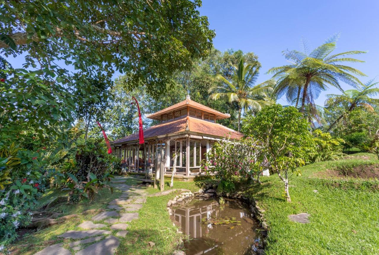 Prana Dewi Mountain Resort 자띠루위 외부 사진